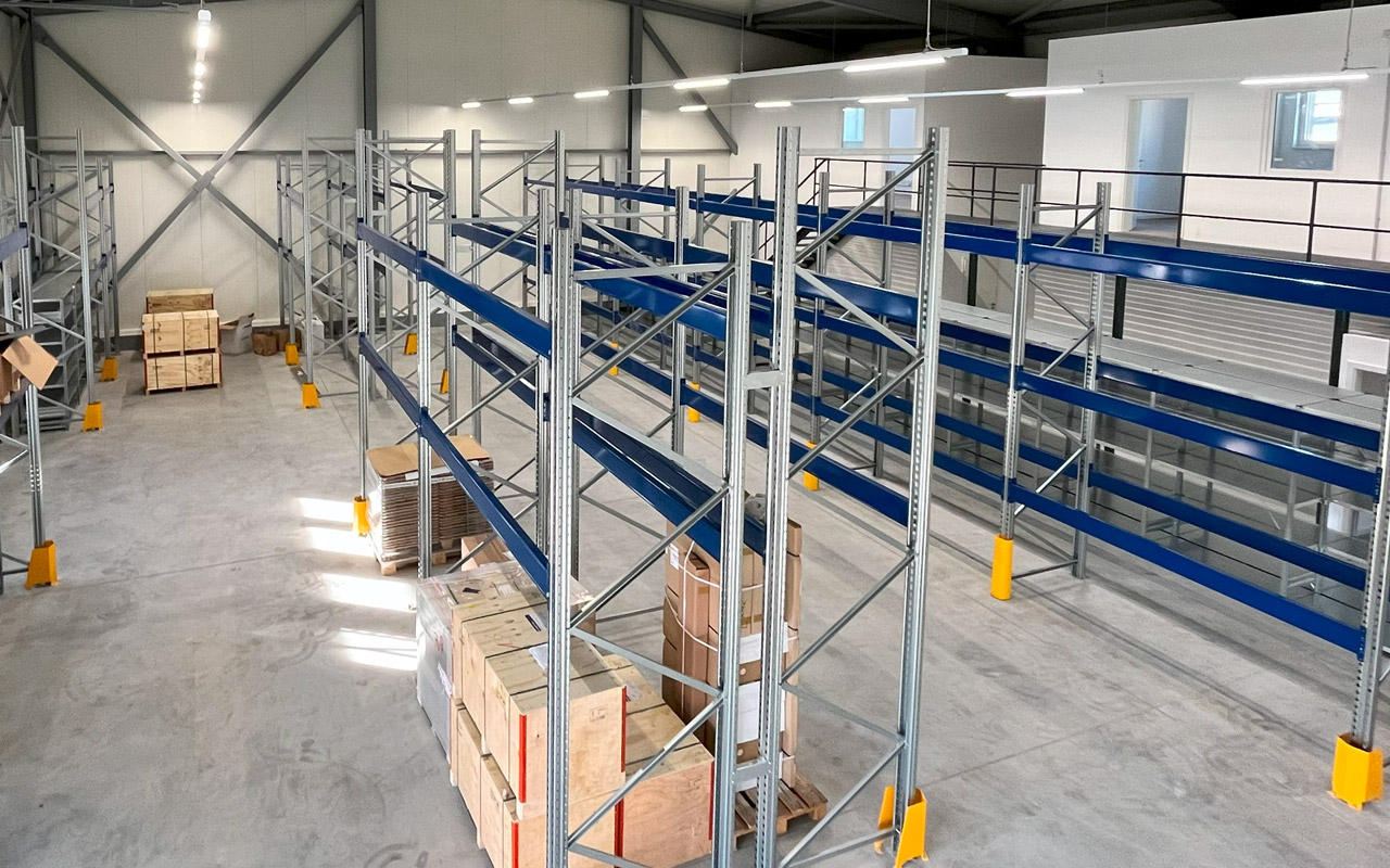 Statisches Palettenregal