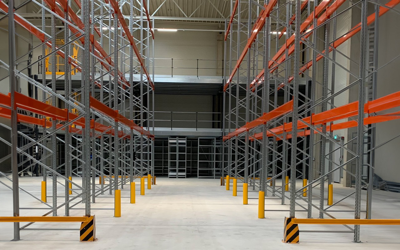 Statisches Palettenregal